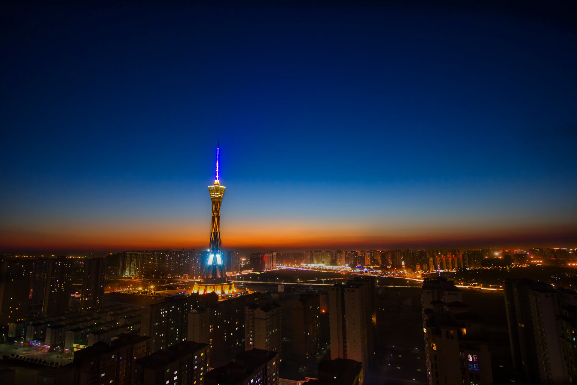 开云官方-_火箭逐步追赶，冲刺季后赛目标_，火箭进入季后赛了吗